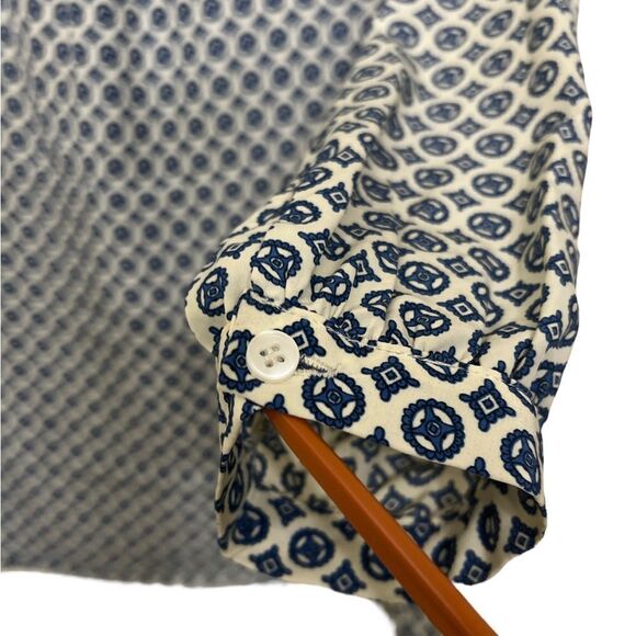 Cynthia Rowley Shirred Design Blouse Business Casual Half Sleeve Blue Symbols - Picture 4 of 6